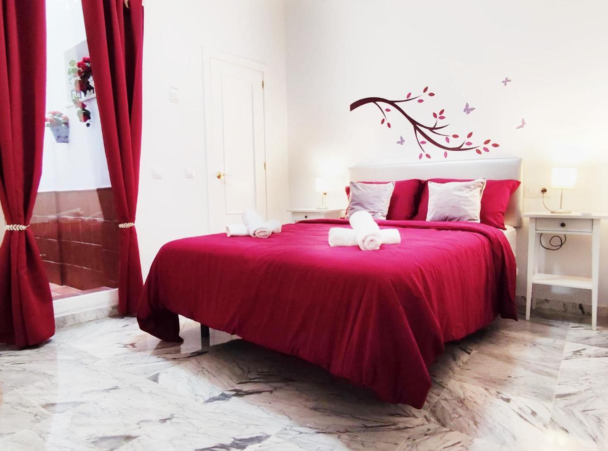 Ciriaco By Sevillaluxurysuites Exterior photo